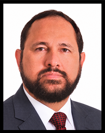 Dr. Tiago Pereira