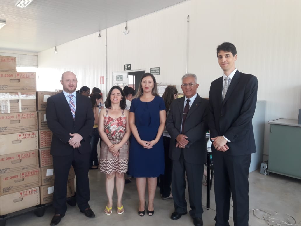 REPRESENTANTES DA OAB PARTICIPAM DE TESTE DE URNAS ELETRÔNICAS NO CARTÓRIO ELEITORAL DE ARAXÁ