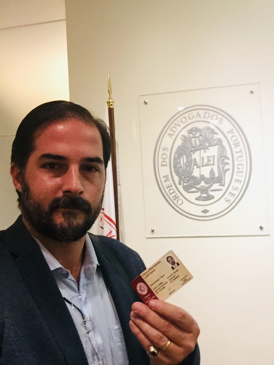 ADVOGADO DE ARAXÁ SE INSCREVE NA  ORDEM DOS ADVOGADOS DE PORTUGAL