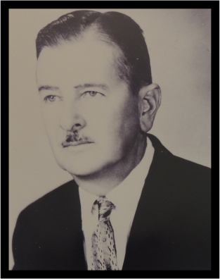 Dr. Christiano B. Santos